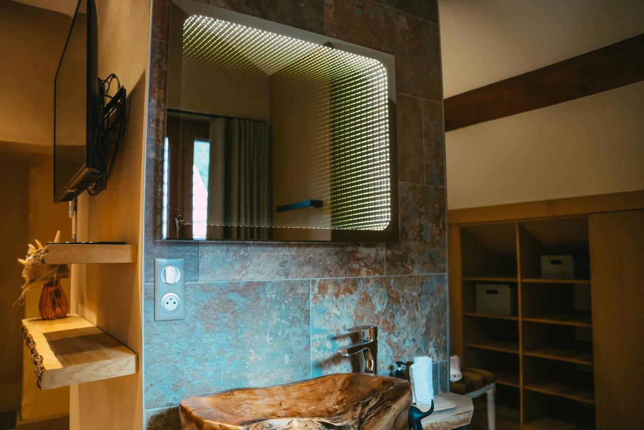 Le Grand Petit Prince - Domaine De Charme - Jacuzzis Privatifs Guebwiller Exteriér fotografie
