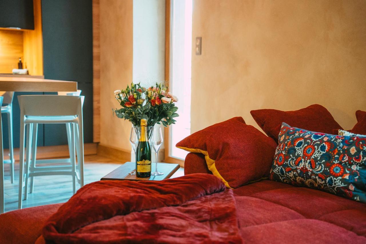 Le Grand Petit Prince - Domaine De Charme - Jacuzzis Privatifs Guebwiller Exteriér fotografie